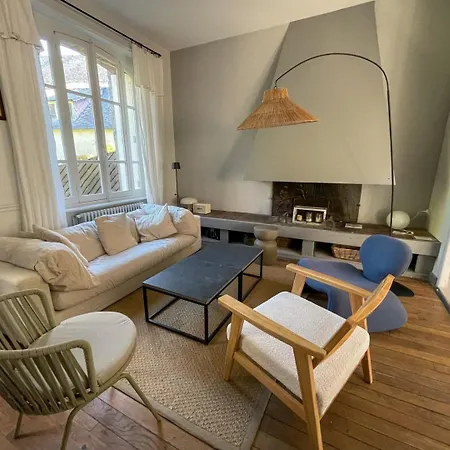 Ancienne Poste Du Village Holiday home *