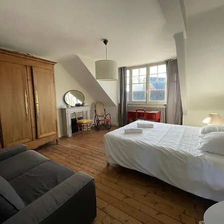 Holiday home Ancienne Poste Du Village Etables-sur-Mer